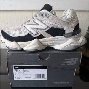 New Balance 9060 Sneaker in Black, Light Gray & Cream 5.5men/ 7 women